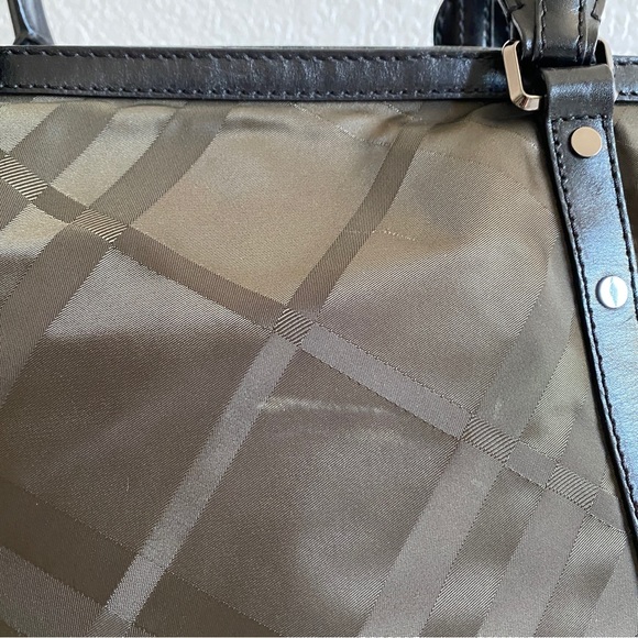 Burberry check nylon multi purpose bag - Picture 14 of 14